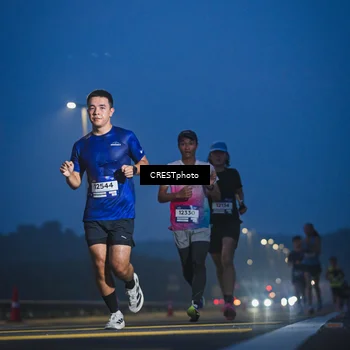 Runner Photo 7470898