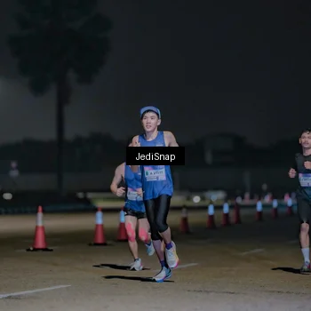 Runner Photo 7470918