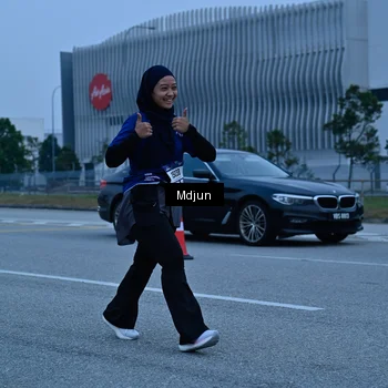 Runner Photo 7470944