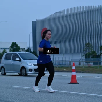 Runner Photo 7470948