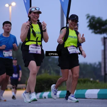 Runner Photo 7470972