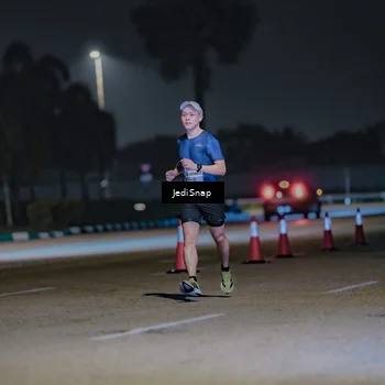 Runner Photo 7470981