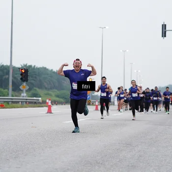 Runner Photo 7470987