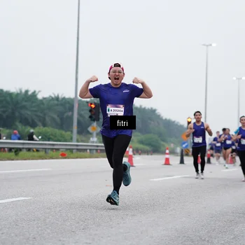 Runner Photo 7470989