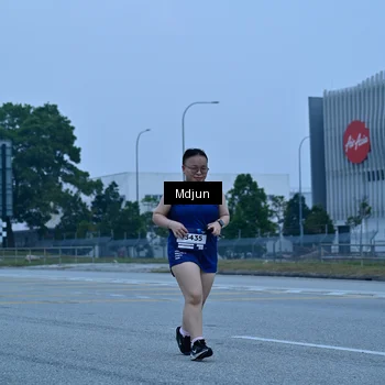 Runner Photo 7470999