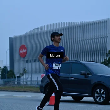 Runner Photo 7471000