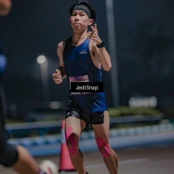 Runner Photo 7471002