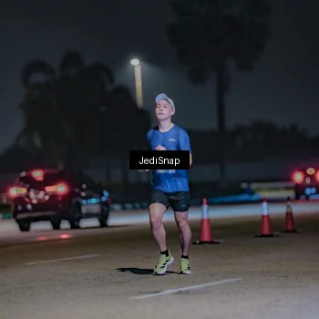 Runner Photo 7471049