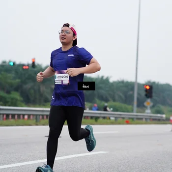 Runner Photo 7471057