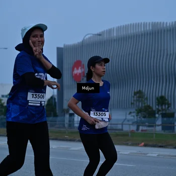 Runner Photo 7471072