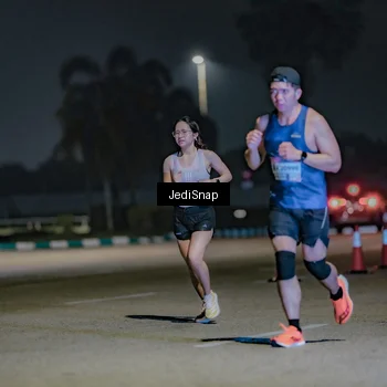 Runner Photo 7471099