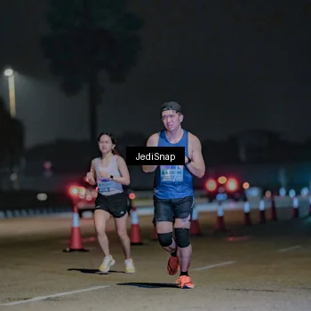 Runner Photo 7471107