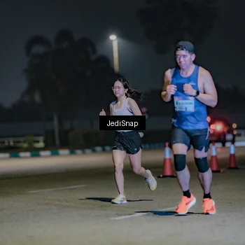 Runner Photo 7471112