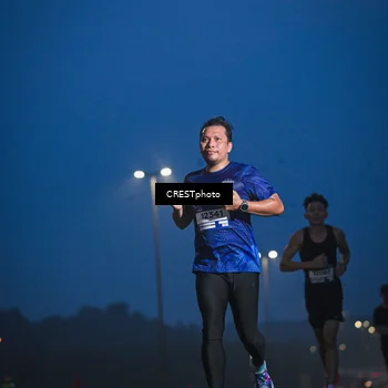 Runner Photo 7471133