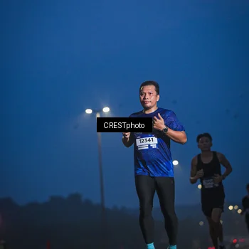 Runner Photo 7471137