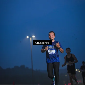Runner Photo 7471146