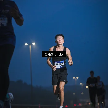 Runner Photo 7471147