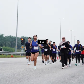 Runner Photo 7471154