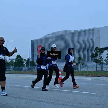 Runner Photo 7471160