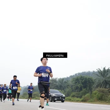 Runner Photo 7471178