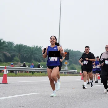 Runner Photo 7471183