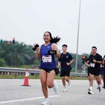 Runner Photo 7471194