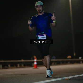 Runner Photo 7471206
