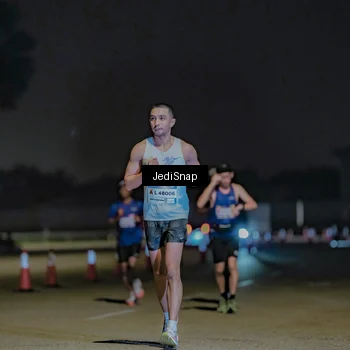 Runner Photo 7471208