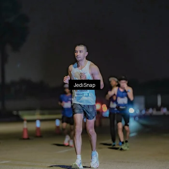 Runner Photo 7471209
