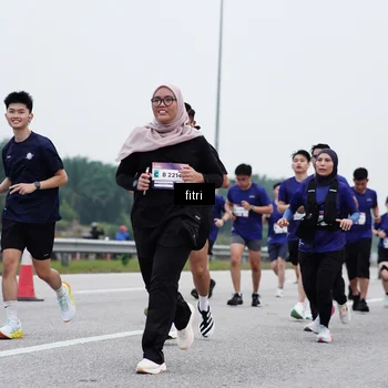 Runner Photo 7471226