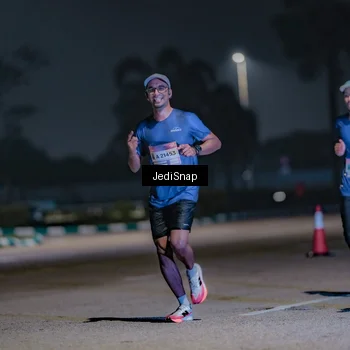 Runner Photo 7471235