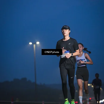 Runner Photo 7471239