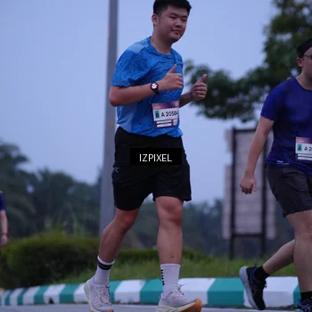 Runner Photo 7471253