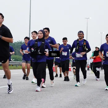 Runner Photo 7471260