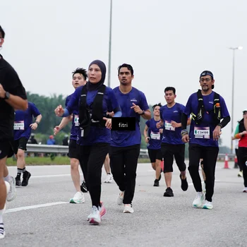 Runner Photo 7471262