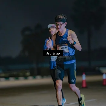 Runner Photo 7471265