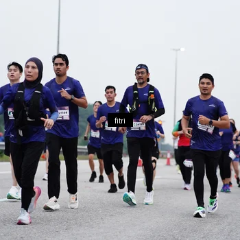 Runner Photo 7471274