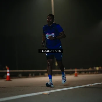 Runner Photo 7471277