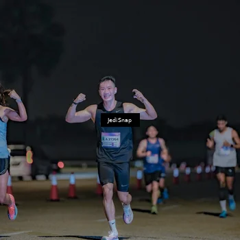 Runner Photo 7471286