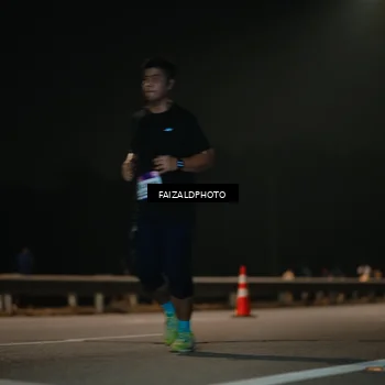 Runner Photo 7471299