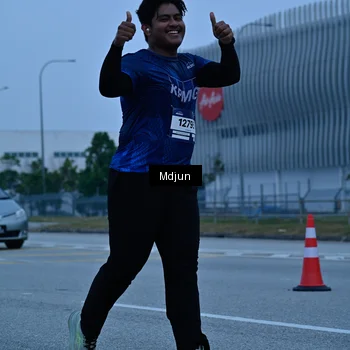 Runner Photo 7471308