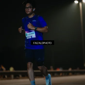 Runner Photo 7471311