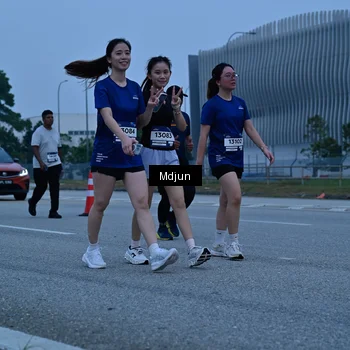 Runner Photo 7471313
