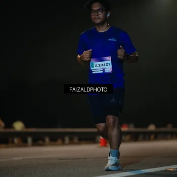 Runner Photo 7471330