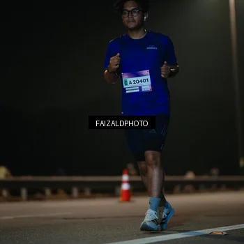 Runner Photo 7471332