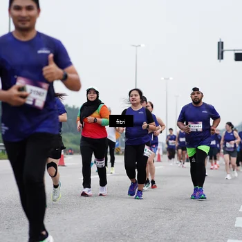 Runner Photo 7471342