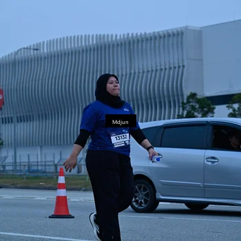 Runner Photo 7471345