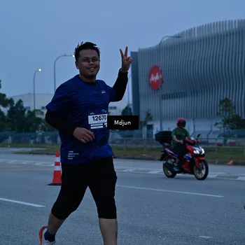 Runner Photo 7471346