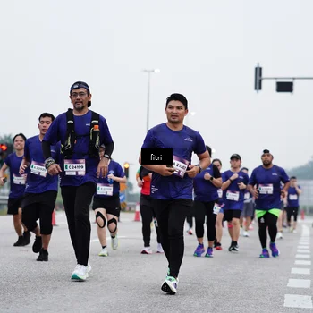 Runner Photo 7471348