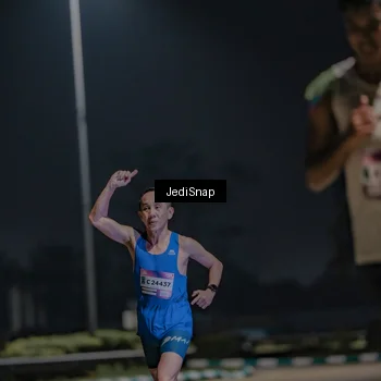 Runner Photo 7471364